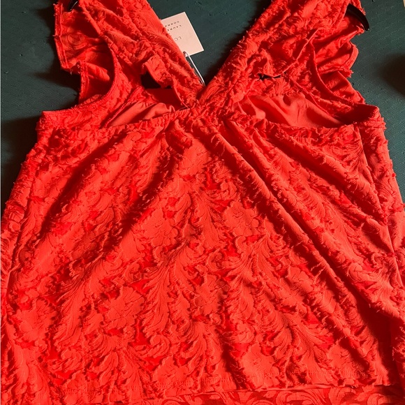 Lauren Conrad woman’s blouse - Picture 3 of 4